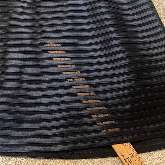 BCBGMAXAZRIA Satin/Mesh Sweetheart Neckline Evening Cocktail Gown/Prom/Wedding - Picture 8 of 15